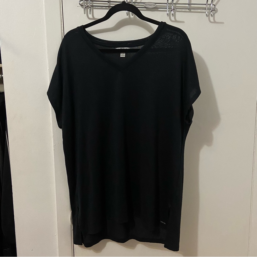 Orvis Black t shirt